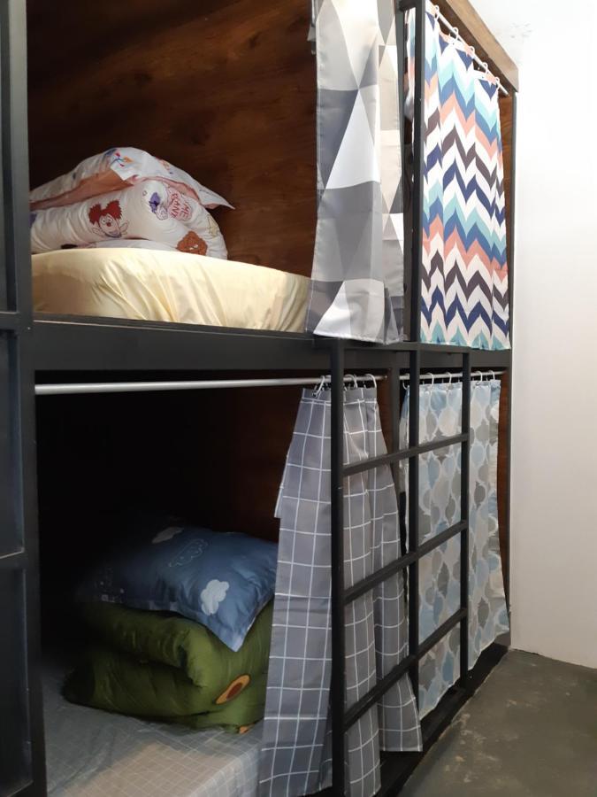 Siril Guesthouse Hostel นูวาราเอลิยา ภายนอก รูปภาพ