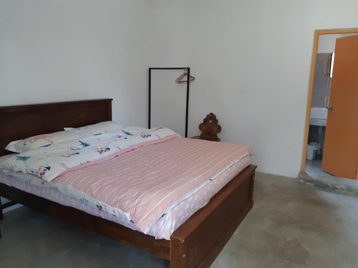 Siril Guesthouse Hostel นูวาราเอลิยา ภายนอก รูปภาพ