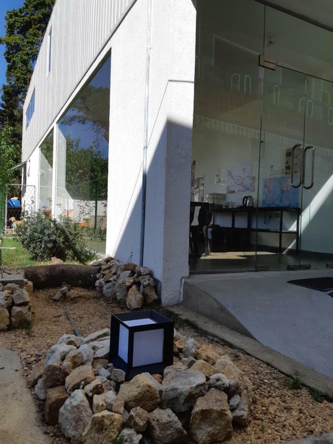 Siril Guesthouse Hostel นูวาราเอลิยา ภายนอก รูปภาพ